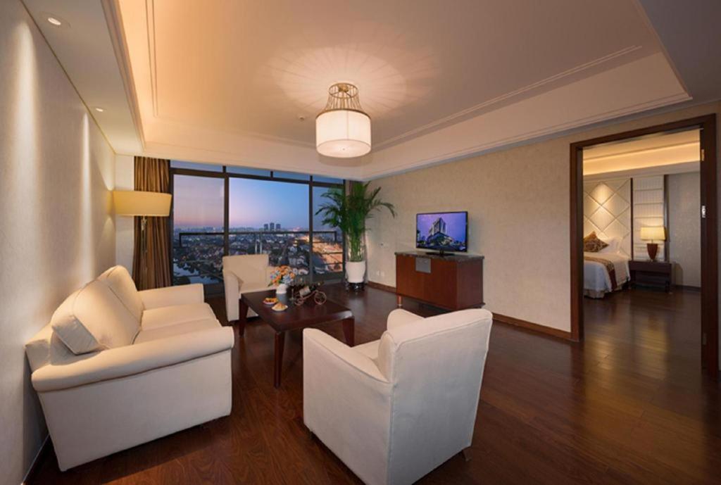 Shuguang International Hotel Kunshan Kunshan  Extérieur photo